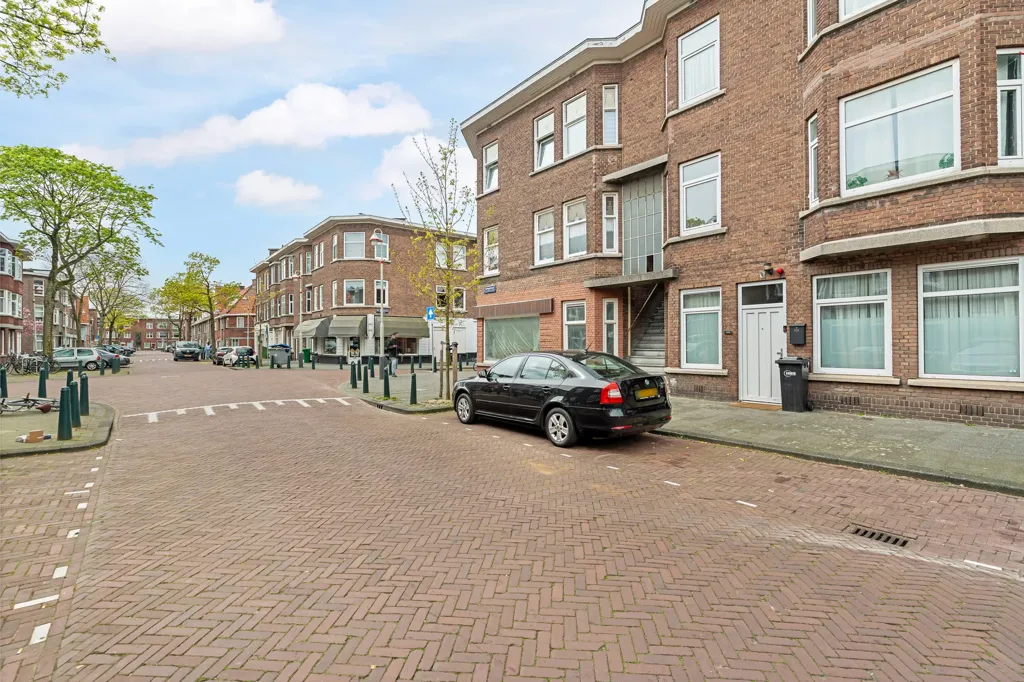 Esterno - Charming Upper Flat with Balcony in The Hague