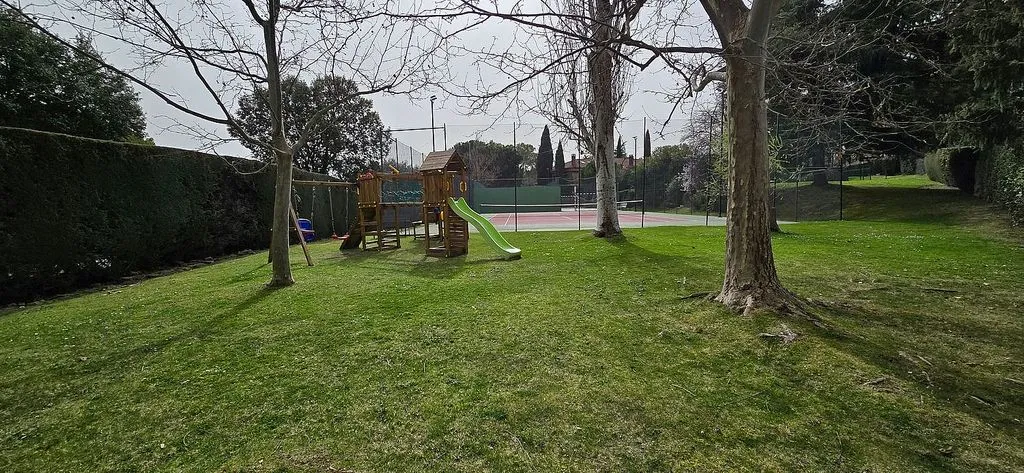 Aed - Semi-detached House with Pool in Montepríncipe