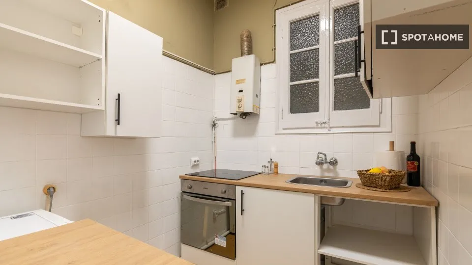 Cuisine - Shared Flat with 6 Rooms in L'Antiga Esquerra
