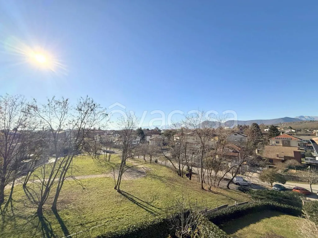 Two-Level Apartment with Terraces in Rivalta di Torino