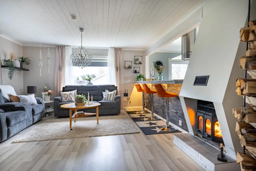 Séjour - Corner Villa with Water View in Alfta