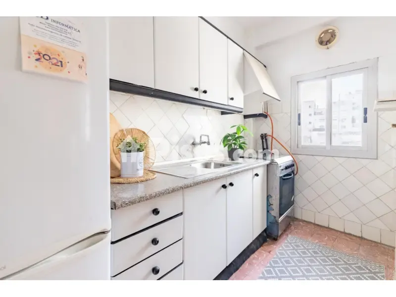 Cuisine - Apartment with Balcony in Gandía Centre
