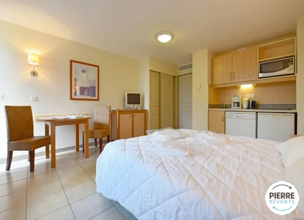 Chambres - Appartement Studio avec Terrasse à Grospierres