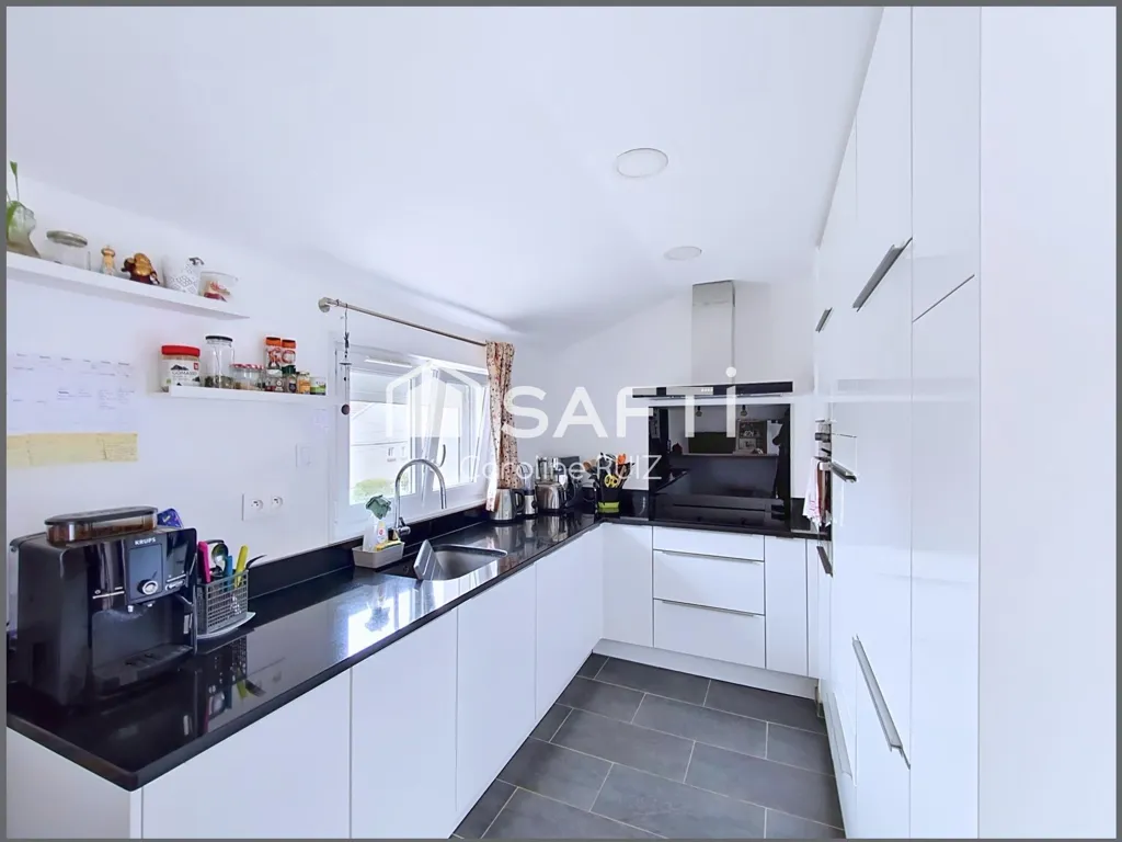 Cucina - Flat with Private Garden in Champigny-sur-Marne
