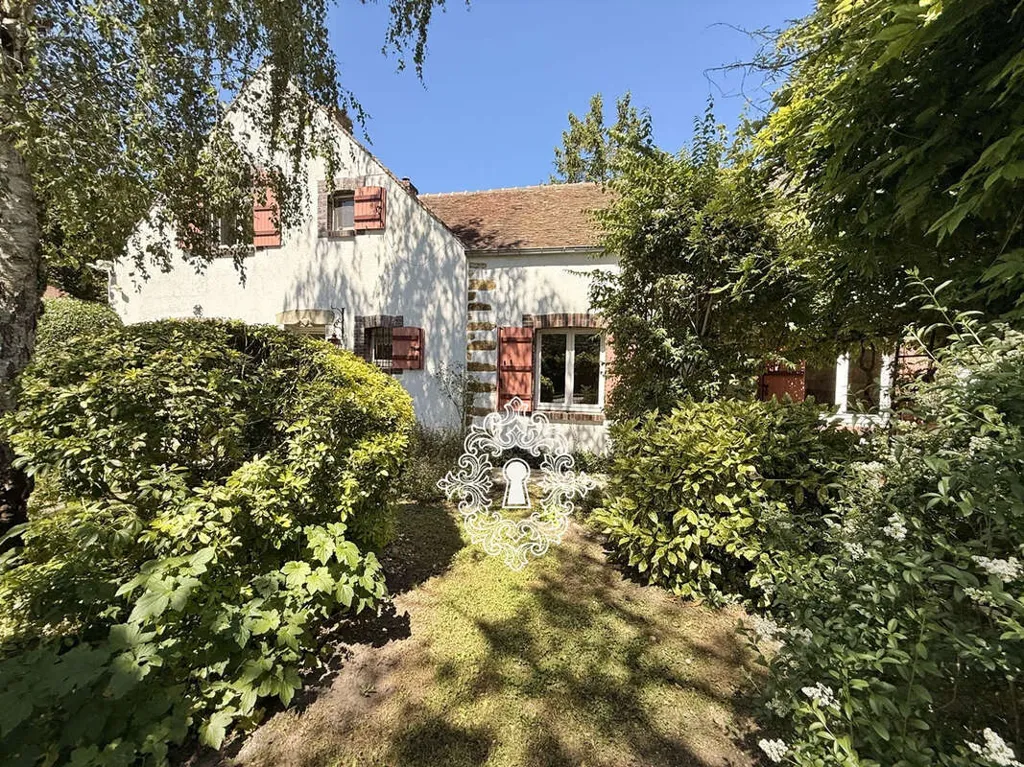 Giardino - Briarde Property with Garden in Yonne