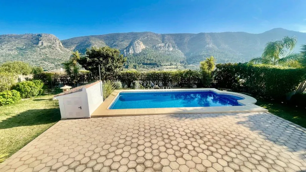 Bassein - Modern Villa with Panoramic Views in Pedreguer