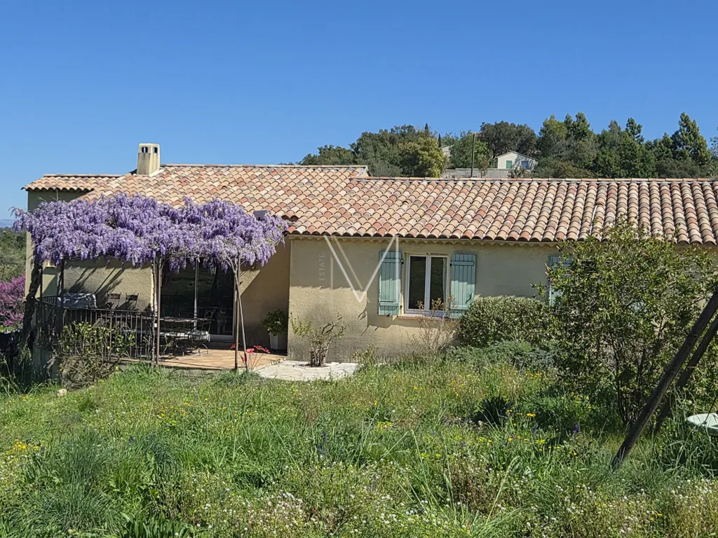 Extérieur - Maison Luxueuse avec Piscine au Plan-de-la-Tour