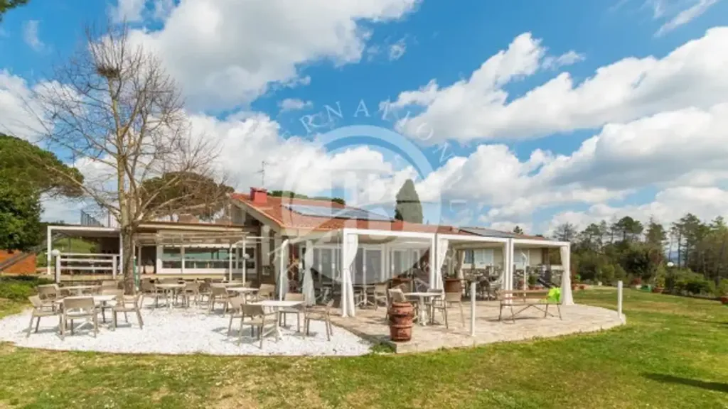 Terrasse - Rustic Villa with Lake in Greve in Chianti