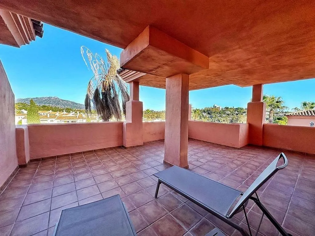 Terrass - Luxury Penthouse with Terrace in Benahavís