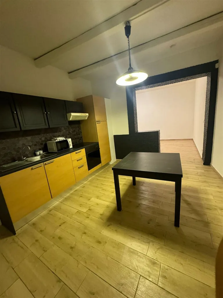 Cuisine - Bureaux Meublés en Centre-ville à Manage