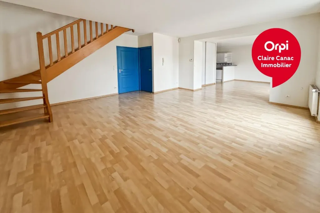 Séjour - Appartement Duplex Lumineux en Centre-Ville