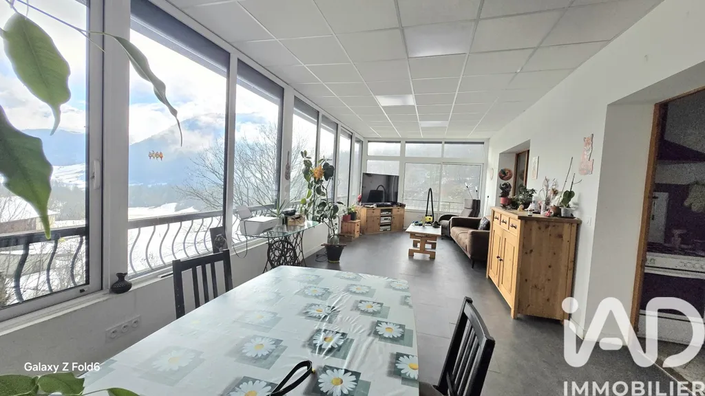 Sala da pranzo - Apartment with Mountain View in Le Châtelard