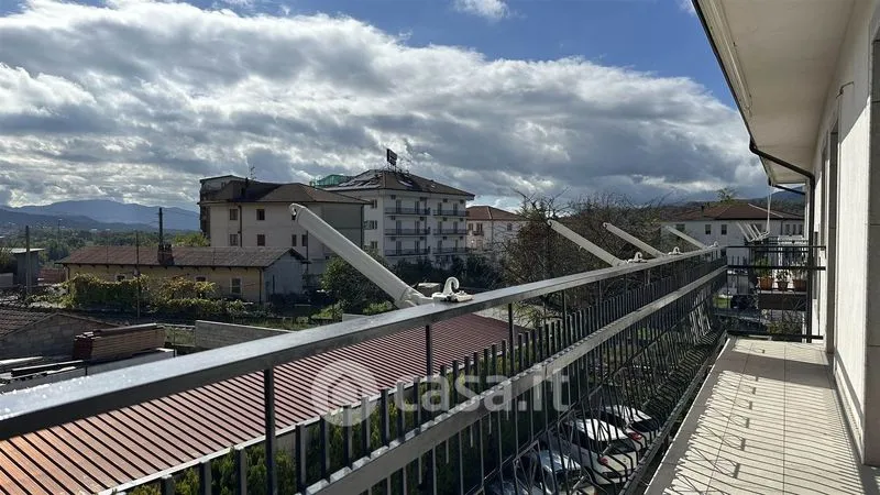 Rõdu - Apartment with Balconies in Mangone