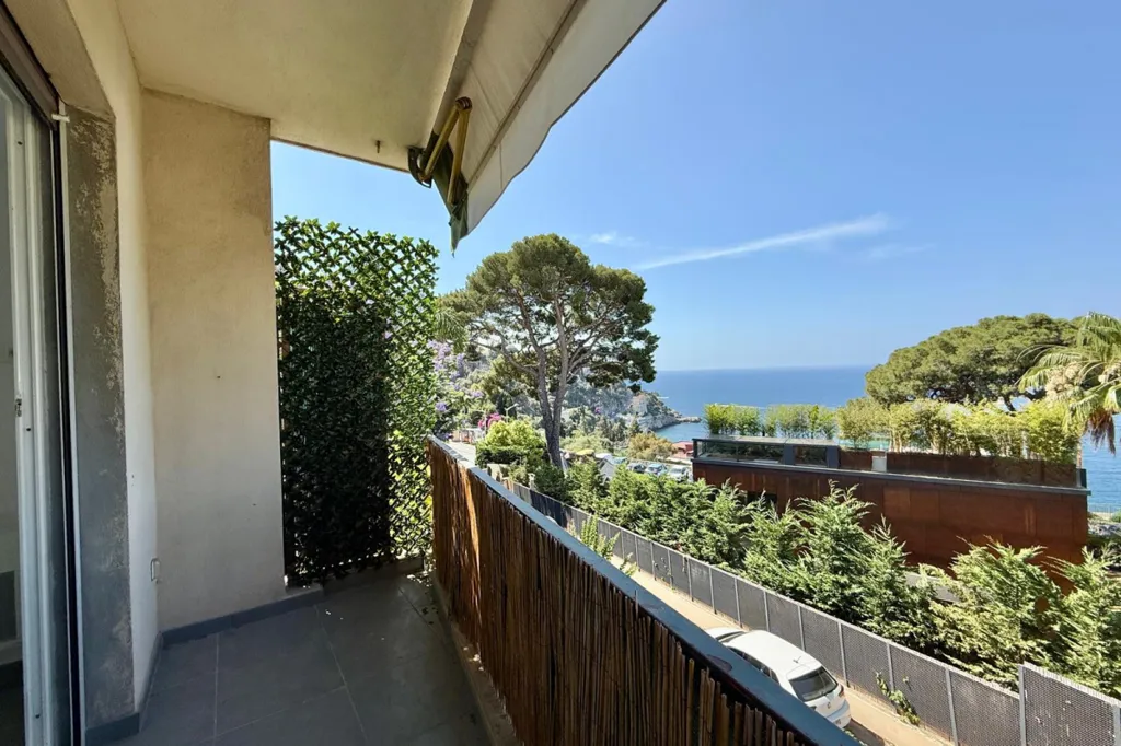 Rõdu - Sea View Apartment in Nice