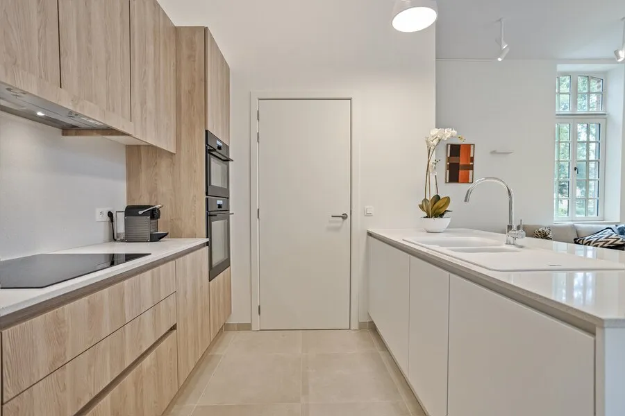 Cucina - Historic Park Apartment with Terrace in Sint Vincentius