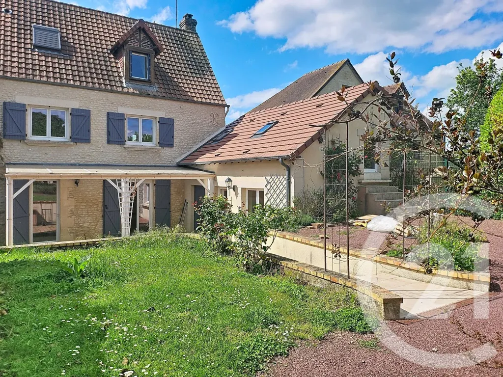 Välivaade - Charming Stone House with Garden in Argentan