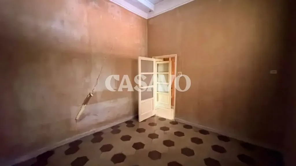 Pièces - Restored Apartment in Historic Centre, Naples