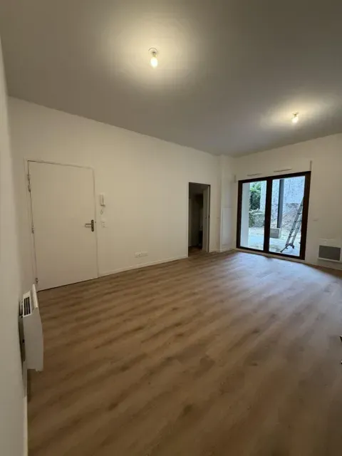 Soggiorno - 2-Bedroom Apartment with Private Garden in Dax