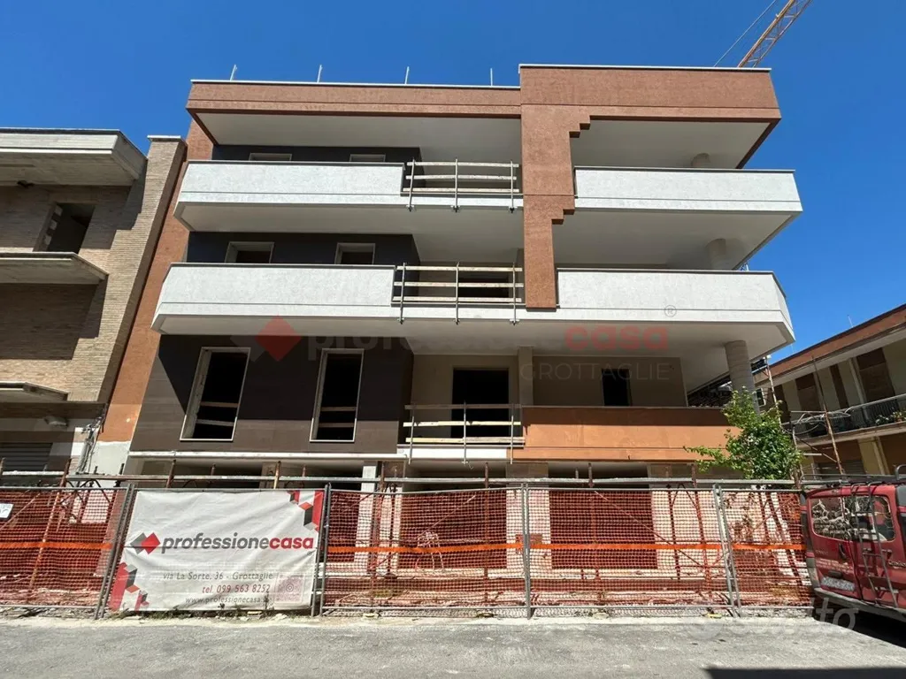 Extérieur - New Apartment with Balcony in Central Grottaglie