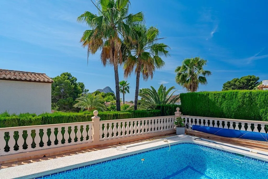 Piscine - Villa with Pool and Terrace in Calpe