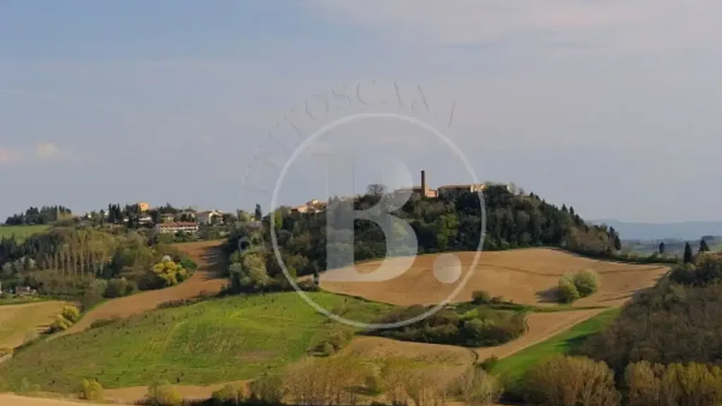 Apartment with Terraces near Vico d’Elsa