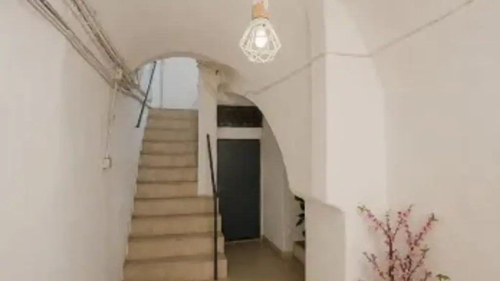 2-Bedroom Apartment in Bordighera