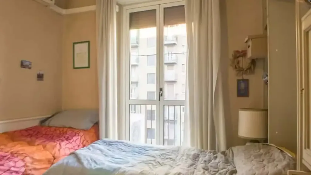Chambres - Furnished Apartment with Balcony in Milan