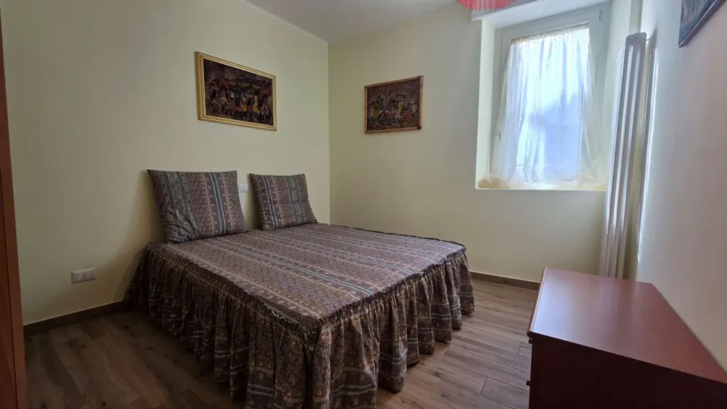 Chambres - Modernised Apartment with Lake View in Sala Comacina