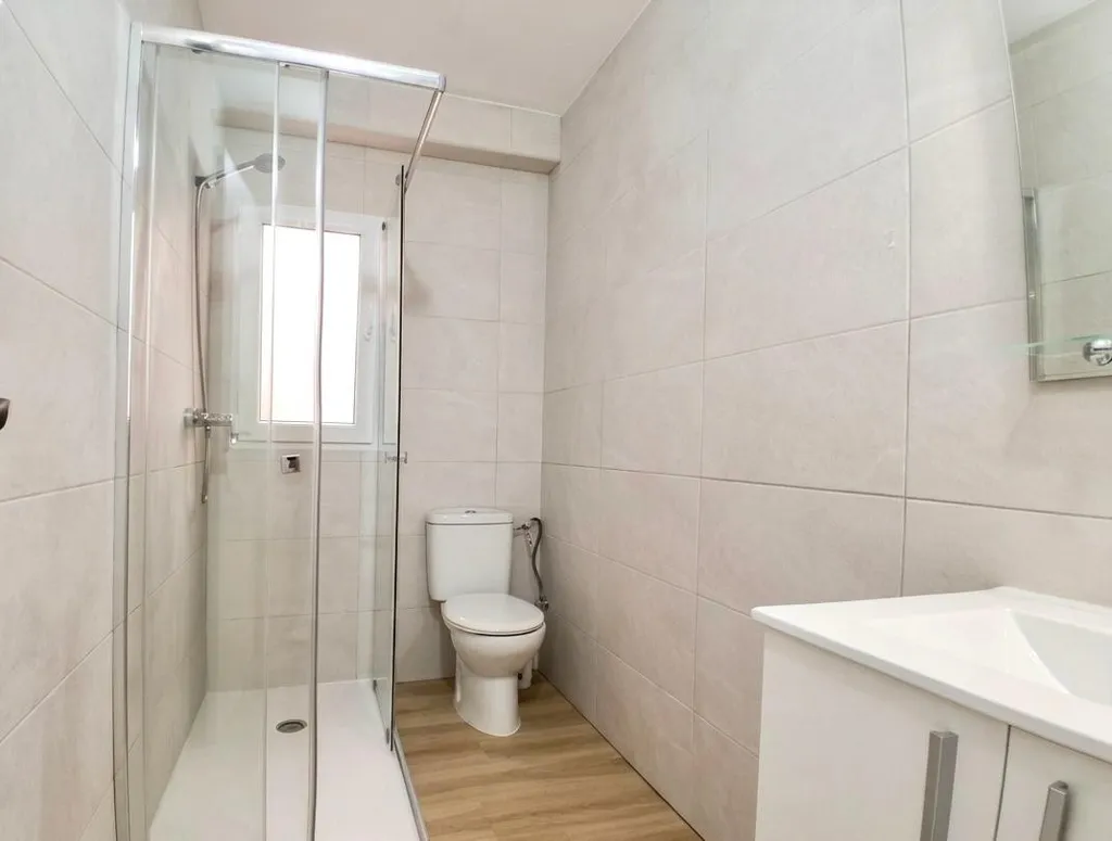 Salles de bain - Reform Apartment with Balcony in Torrevieja
