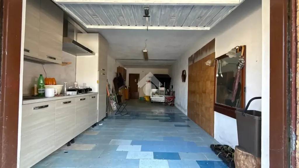 Esik - First Floor Flat with Terraces in Padule, Gubbio