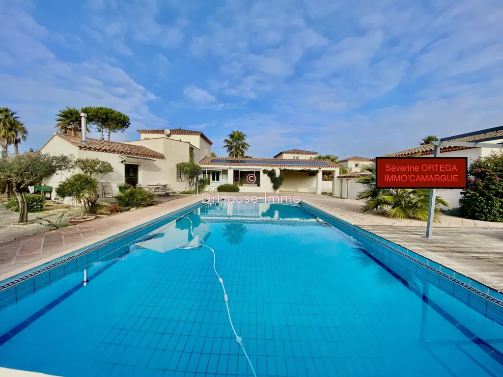 Piscine - Deux Maisons avec Piscine à Aigues-Mortes