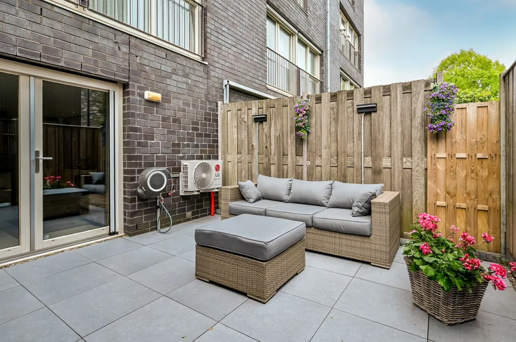 2-toaline korter asukohas Hoofddorp