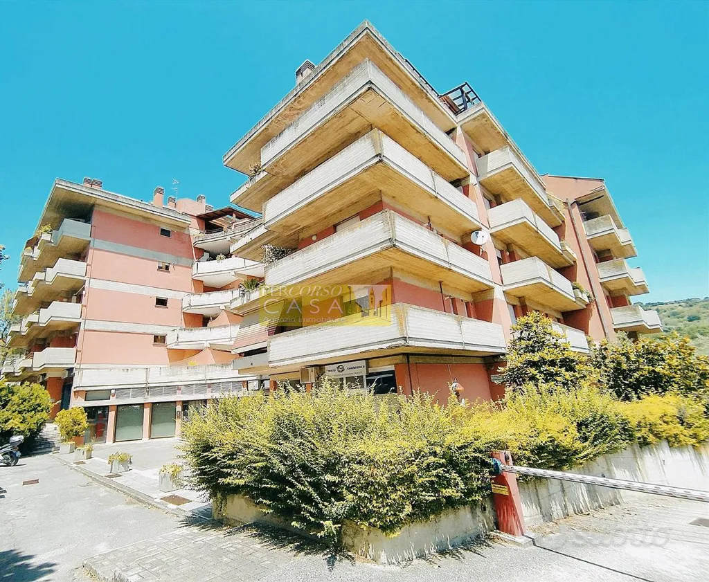 Extérieur - Commercial Space with Gym in Teramo