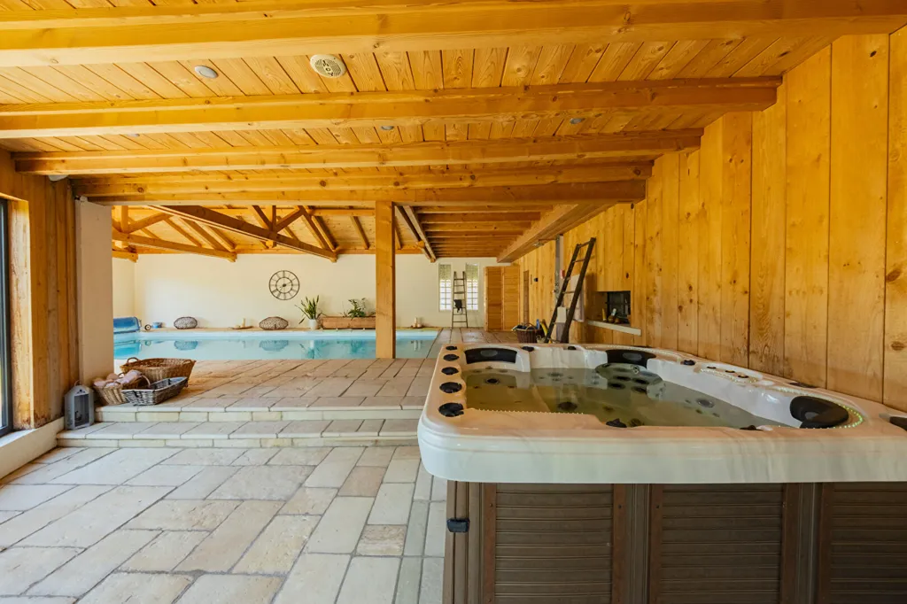 Toad - Villa with Indoor Pool in Châtenois