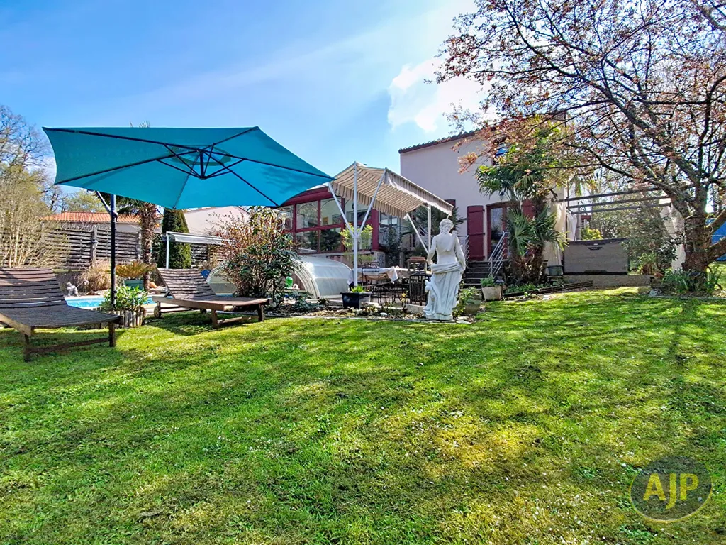 Giardino - Atypical House with Pool in St André D'Ornay