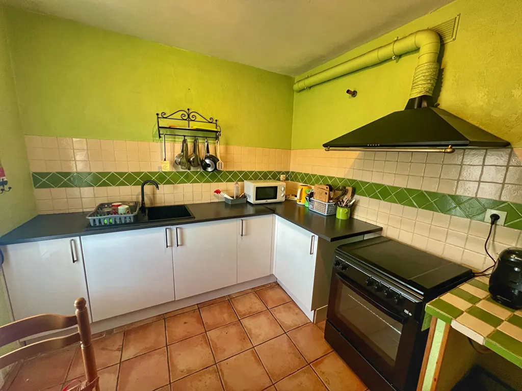 Köök - Apartment with Balcony Views near Le Pradet Beach