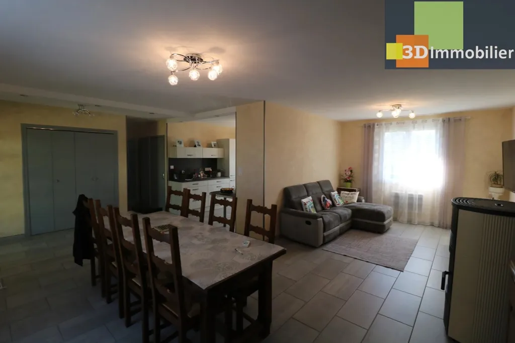 Salle à manger - Maison en Campagne avec Jardin à Pierre-De-Bresse