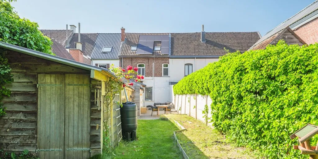 Jardin - Maison Charmante avec Jardin à Balegem