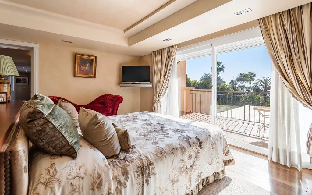 Chambres - Beachfront Villa with Pool in Estepona
