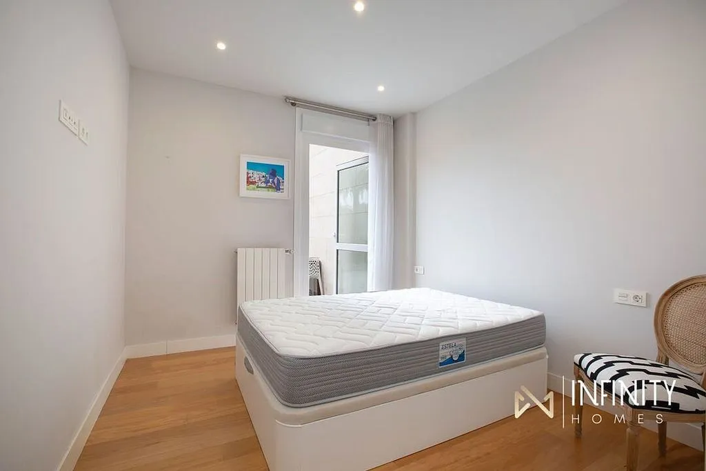 Bedrooms - Duplex with Terrace in La Galea, Getxo