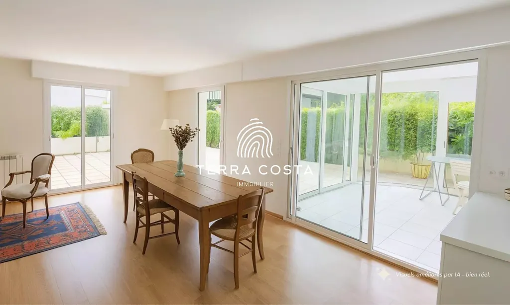 Salle à manger - Appartement avec Terrasse dans le Quartier des Arènes Foch