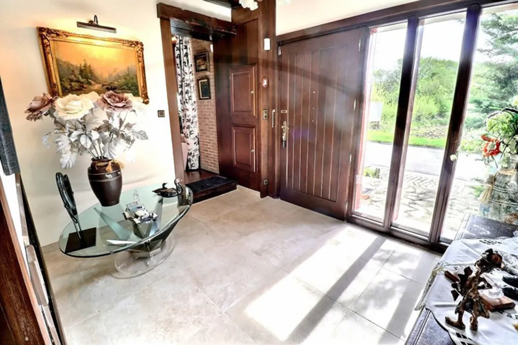 Hallway - Character House with Buildable Land in Charleroi