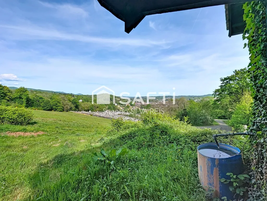 Giardino - House with Extensive Land in Ronchamp