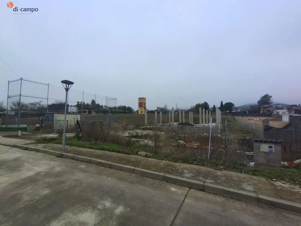 Giardino - Urban Plot with Approved Project in Castronuevo de Esgueva