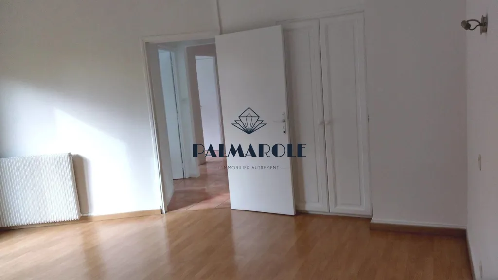 Pièces - Appartement T3 Lumineux avec Balcon à Perpignan