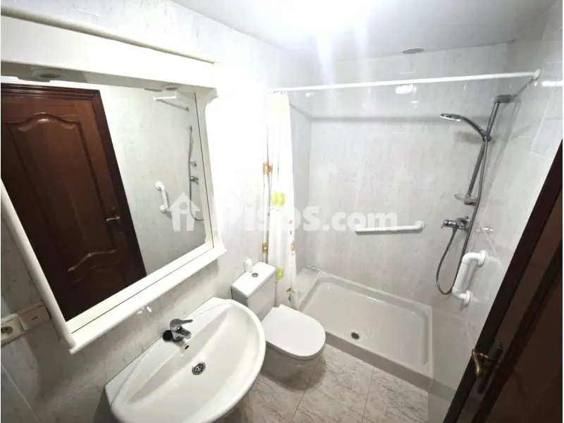 Vannitoad - Penthouse Chalet with Garage in Vila