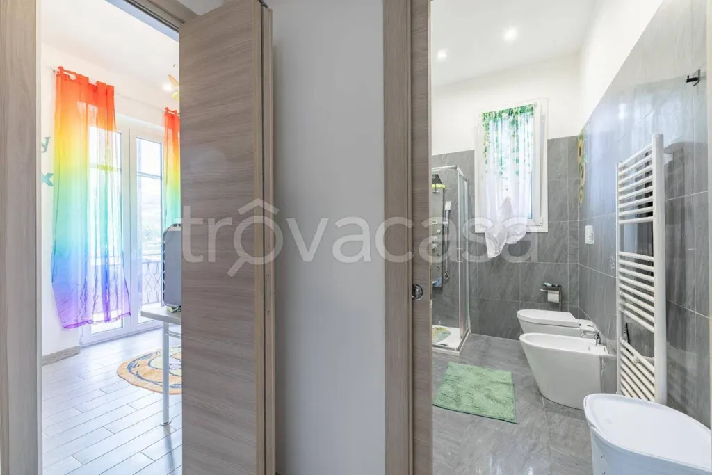 Salles de bain - Trilocale with Terrace in Bordighera