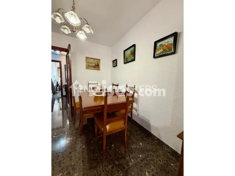 Dining Room - Apartment with Stadium Views in Mestalla, Valencia