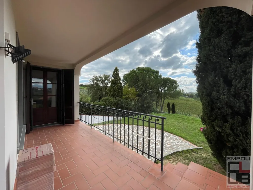 Terrass - Bifamiliar Villa with Garden in Cerreto Guidi