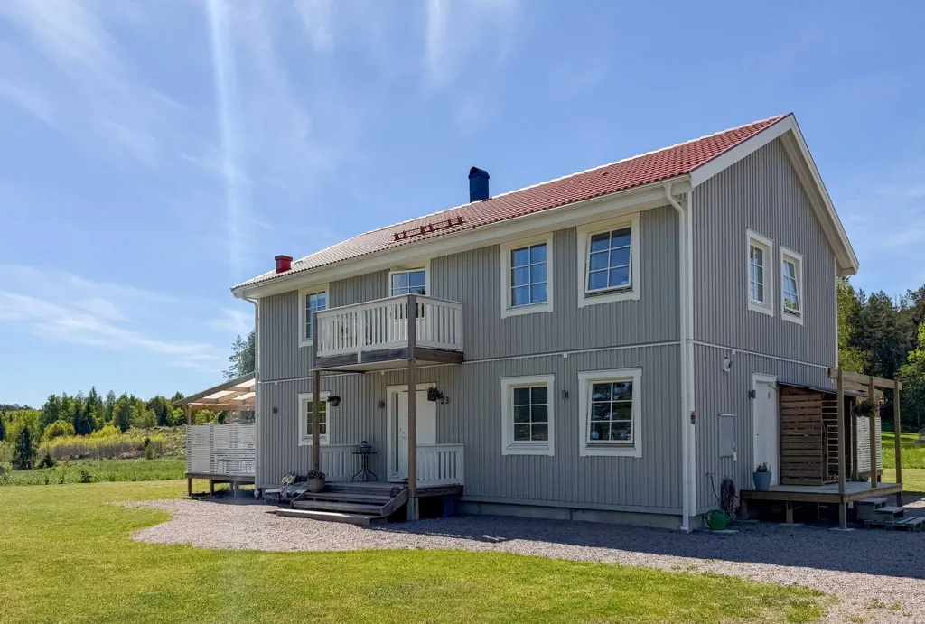 Välivaade - Modern Villa with Garden in Uls-Väsby